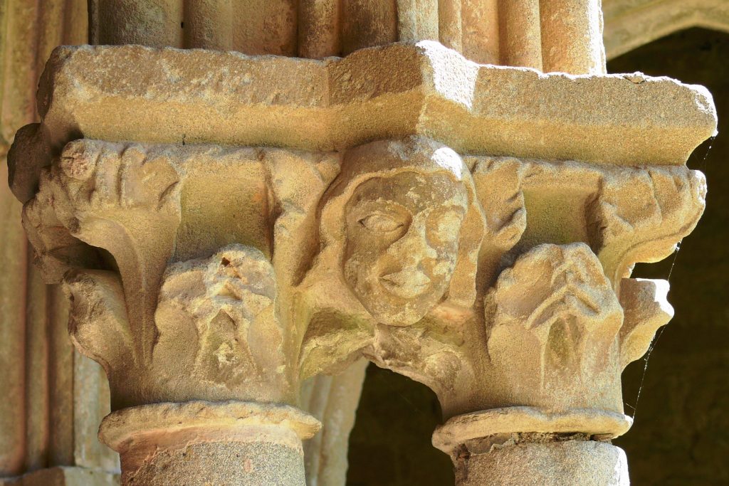 cloitre-abbaye-Saint-Hilaire_carcassonne_2500x1667